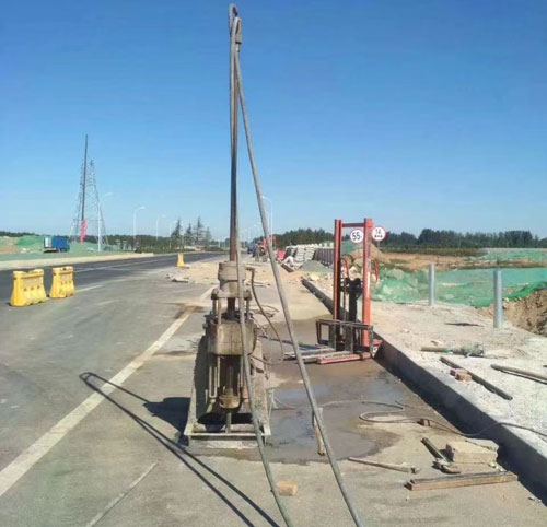 盐亭公路高聚物注浆加固